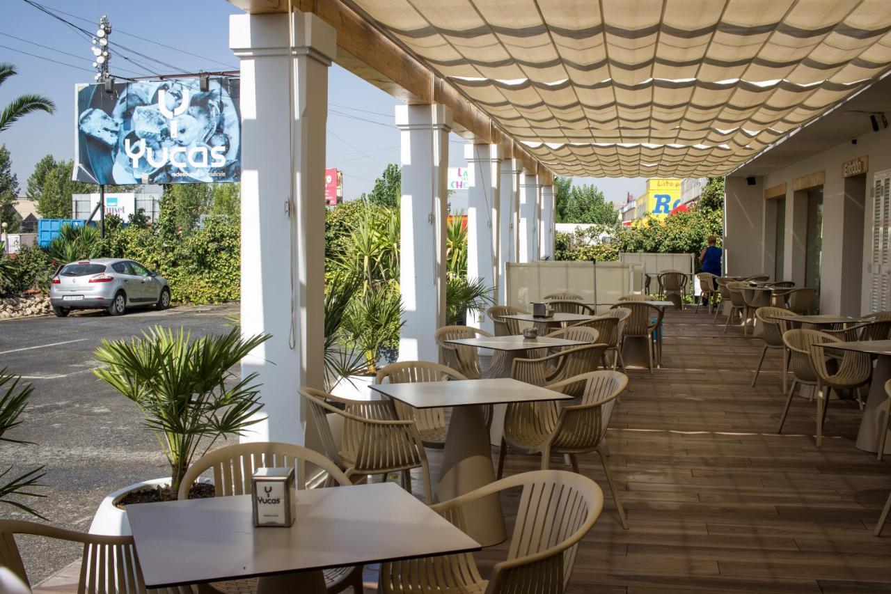 Hotel Las Yucas Atarfe Exteriör bild